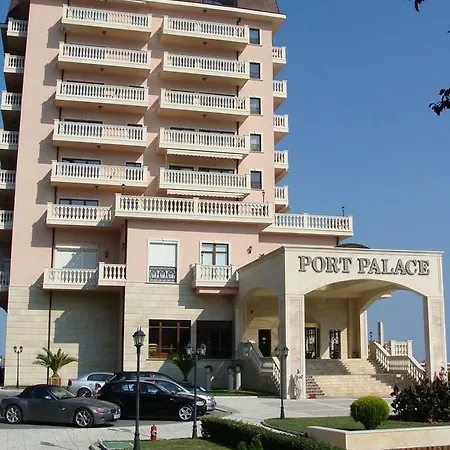 In Port Palace Διαμέρισμα Άγιος Κωνσταντίνος και Ελένη